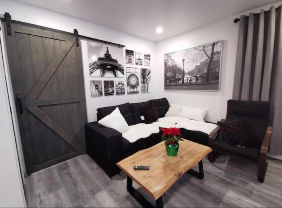 Cozy 2bdr Mtl Downtown- 4410 Appartement *