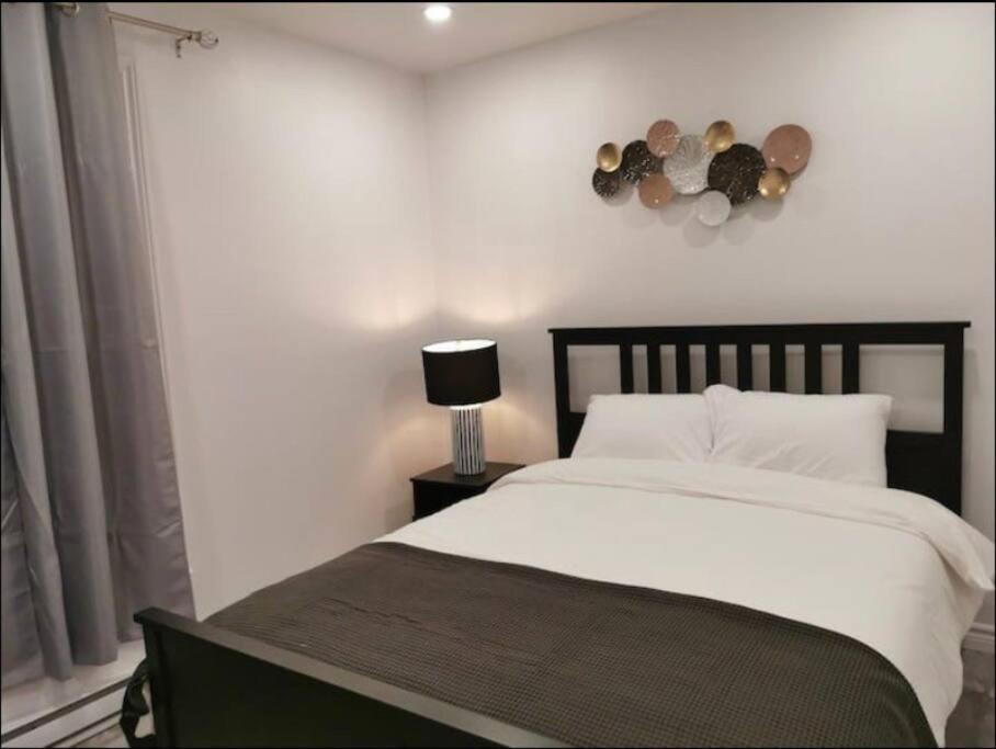 Cozy 2bdr Mtl Downtown- 4410 Appartement